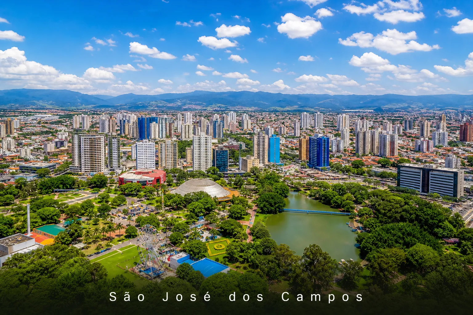 Vista panorâmica de São José dos Campos SP com destaque para o polo industrial e cobertura de planos de saúde na região